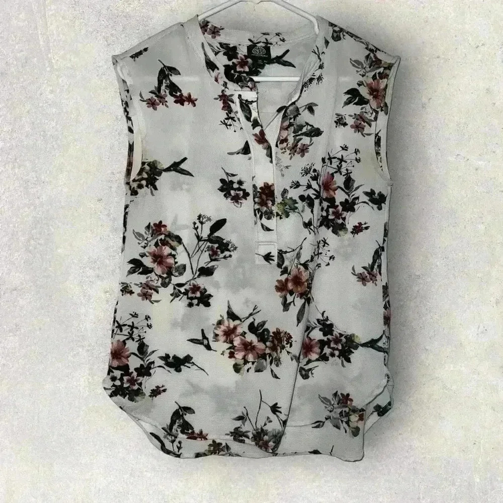 Bobeau women’s floral top size PM‎